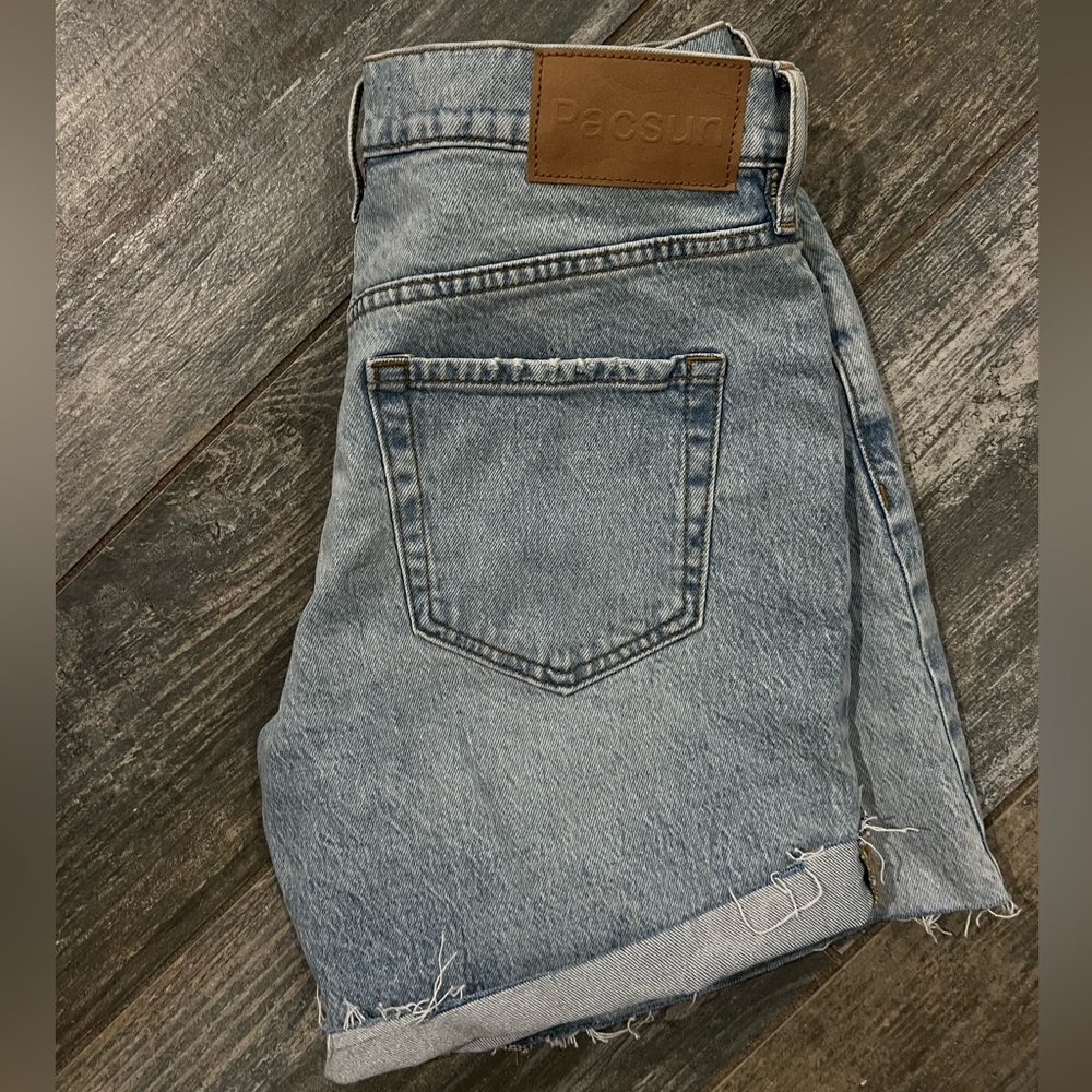 Pacsun longline jean shorts - Picture 6 of 9